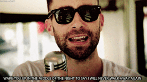 Adam Levine GIF. Artiesten Gifs Adam levine The voice 