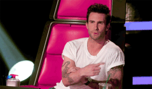 Adam Levine GIF. Artiesten Gifs Adam levine Anne v 