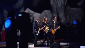 Maroon 5 GIF. Artiesten Gifs Adam levine Maroon 5 Cutie 
