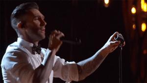 Adam Levine GIF. Artiesten Gifs Adam levine Maroon 5 