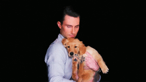 Honden GIF. Dieren Artiesten Gifs Adam levine Maroon 5 Hond 
