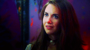 Alison Brie GIF. Gifs Filmsterren Alison brie Community Annie edison 