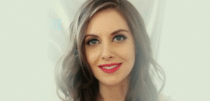 Alison Brie GIF. Beroemdheden Gifs Filmsterren Alison brie Mooie meid Community Gemeenschap cast 