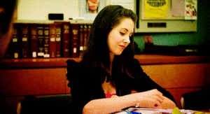 Alison Brie GIF. Televisie Gifs Filmsterren Alison brie 4 Community Comm 