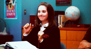 Alison Brie GIF. Gifs Filmsterren Alison brie Community Annie edison 