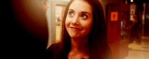 Alison Brie GIF. Gifs Filmsterren Alison brie Zuigeling 
