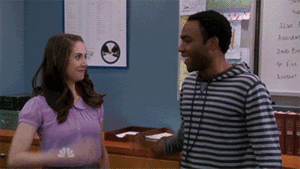 Alison Brie GIF. Bioscoop Gifs Filmsterren Alison brie Mad men Trudy campbell 