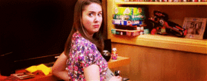 Alison Brie GIF. Bioscoop Gifs Filmsterren Alison brie Mad men Trudy campbell 