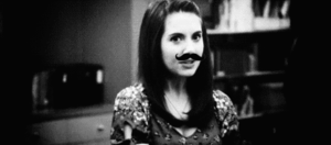 Alison Brie GIF. Gifs Filmsterren Alison brie Community Annie edison 
