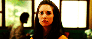 Alison Brie GIF. Interview Gifs Filmsterren Alison brie Community Gemeenschap cast 