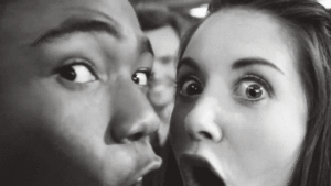 Alison Brie GIF. Dinsdag Gifs Filmsterren Alison brie Idk 