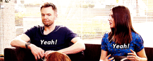 Alison Brie GIF. Gifs Filmsterren Alison brie Joel mchale Community Gemeenschap cast 