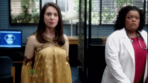 Alison Brie GIF. Gifs Filmsterren Alison brie Community Gemeenschap cast Paley fest 