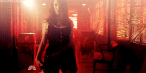 Alison Brie GIF. Gifs Filmsterren Alison brie Community Annie edison 
