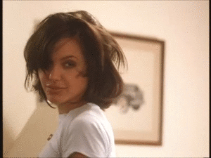 Brad Pitt GIF. Makeup Angelina jolie Brad pitt Gifs Filmsterren 