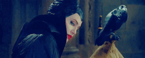 Angelina Jolie GIF. Voedsel Angelina jolie Gifs Filmsterren 