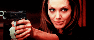 Angelina Jolie GIF. Bioscoop Geweer Angelina jolie Gifs Filmsterren 