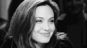 Angelina Jolie GIF. Angelina jolie Gifs Filmsterren Gek Meisje onderbroken 