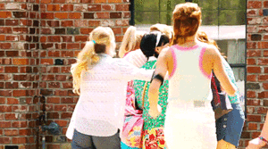Anna Kendrick GIF. Pitch perfect Gifs Filmsterren Anna kendrick Hi Ellen degeneres 