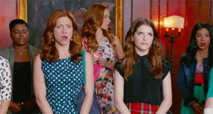 Anna Kendrick GIF. Gifs Filmsterren Anna kendrick Aubrey posen Annacamp 