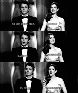Anne Hathaway GIF. The princess diaries Gifs Filmsterren Anne hathaway Hou je mond 