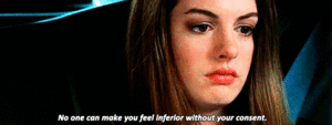 Anne Hathaway GIF. Gifs Filmsterren Anne hathaway 13 Princess diaries 