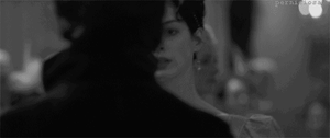 Anne Hathaway GIF. The princess diaries Gifs Filmsterren Anne hathaway Julie andrews 