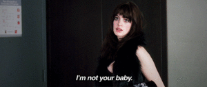 Anne Hathaway GIF. Gifs Filmsterren Anne hathaway The devil wears prada 