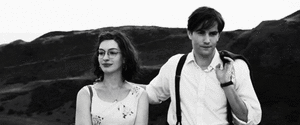 Anne Hathaway GIF. Gifs Filmsterren Anne hathaway James mcavoy Becoming jane 