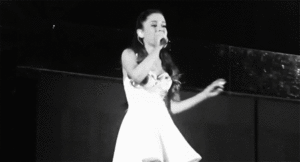 Ariana Grande GIF. Artiesten Ariana grande Gifs 