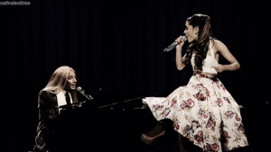 Ariana Grande GIF. Artiesten Ariana grande Gifs 