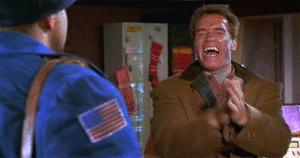 Arnold Schwarzenegger GIF. Applaus Film Gifs Filmsterren Arnold schwarzenegger Lachend Klappen Jungle helemaal 