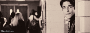 Ashley Benson GIF. Gifs Filmsterren Ashley benson Ashley benson s Paucie 