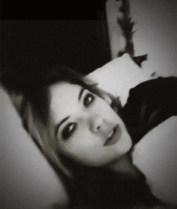 Ashley Benson GIF. Gifs Filmsterren Ashley benson Ashley benson s 