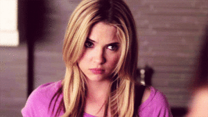 Ashley Benson GIF. Pretty little liars Gifs Filmsterren Ashley benson Hanna marin Ashley benson s 