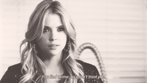 Ashley Benson GIF. Tyler Gifs Filmsterren Ashley benson Pll Ashley benson s 
