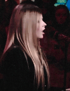 Avril Lavigne GIF. Boos Artiesten Avril lavigne Gifs Teef Gek wijf 