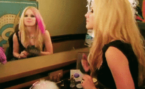 Avril Lavigne GIF. Artiesten Avril lavigne Gifs Spul 