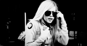 Avril Lavigne GIF. Artiesten Avril lavigne Gifs Band blog 