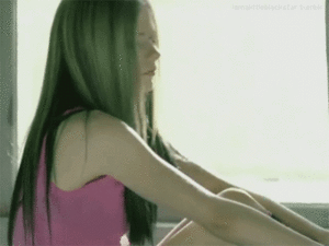 Avril Lavigne GIF. Artiesten Avril lavigne Bril Gifs Blond Canadees 