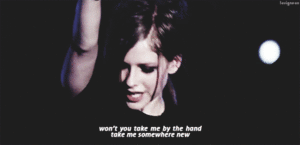 Avril Lavigne GIF. Artiesten Avril lavigne Gifs Girlfriend 