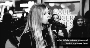Avril Lavigne GIF. Artiesten Avril lavigne Kus Gifs 