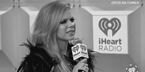 Avril Lavigne GIF. Artiesten Avril lavigne Nostalgie Gifs Muziekvideo Complicated 