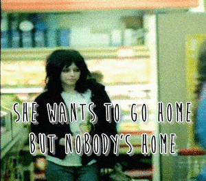 Avril Lavigne GIF. Artiesten Avril lavigne Smile Gifs 