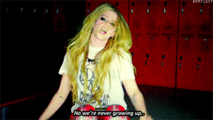 Avril Lavigne GIF. Artiesten Avril lavigne Gifs Girlfriend 