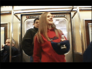 Avril Lavigne GIF. Artiesten Avril lavigne Gifs He wasnt 