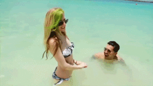 Avril Lavigne GIF. Artiesten Avril lavigne Gifs Wywh 