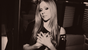 Avril Lavigne GIF. Liefde Artiesten Avril lavigne Smile Gifs Flirt Avril levine 