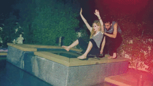 Avril Lavigne GIF. Artiesten Avril lavigne Zanger Gifs Zwart en wit Avril Lavigne 