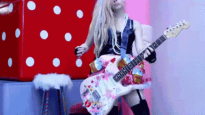 Avril Lavigne GIF. Artiesten Avril lavigne Gifs Leven 